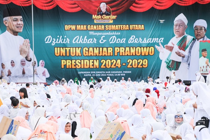 Ulama dan Emak-emak di Sumut Dzikir Bersama Dukung Ganjar Maju Nyapres