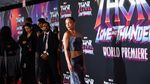 Tessa Thompson Sang King Valkyrie yang Makin Menawan Hati!