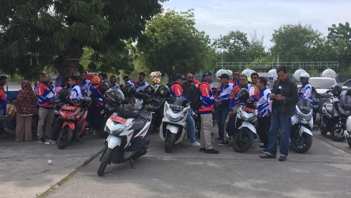 70 anggota BMC nonton MXGP di Samota, Kamis (24/6/2022)