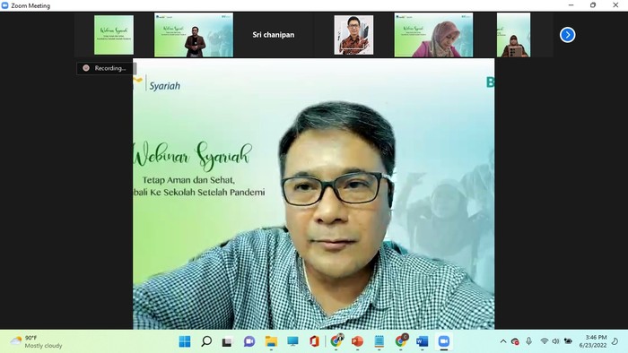 AXA Mandiri Syariah AXA Mandiri Syariah