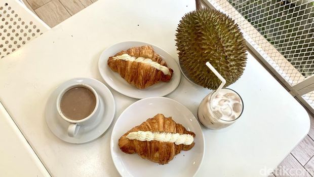 Croissant Durian dan Signature Chocolate, menu baru Belah Doeren