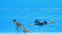 Perenang dari tim USA, Anita Alvarez pingsan ketika menghadapi babak final gaya bebas solo. Perenang artistik itu diselamatkan dari dasar kolam oleh pelatihnya setelah kehilangan kesadaran di dalam air.  