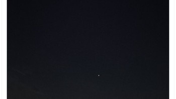 Peneliti Pusat Riset Antariksa, Badan Riset dan Inovasi Nasional (BRIN) Andi Pangerang mengungkapkan konfigurasi atau parade langit ini sudah bisa dinikmati dini hari mulai tanggal 4 Juni 2022.  Foto: Screenshot Twitter