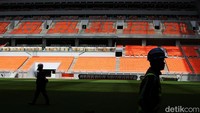 Momen peresmian stadion kebanggan Jakarta ini telah ditunggu oleh masyarakat.