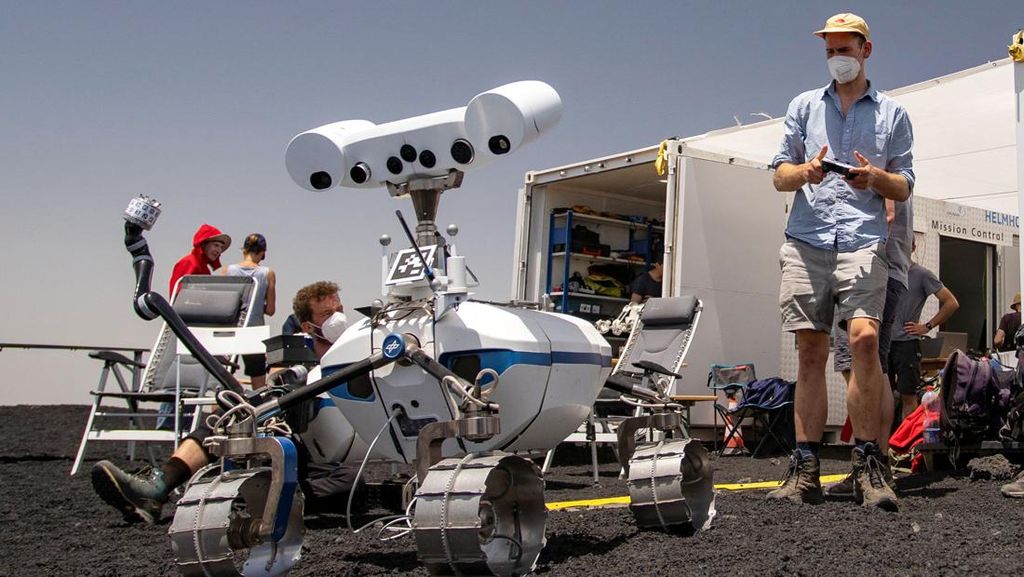 Ilmuwan ESA Ujicoba Robot Antariksa