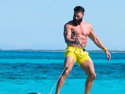 Hidup Foya-foya Raja Instagram yang Serba Mewah