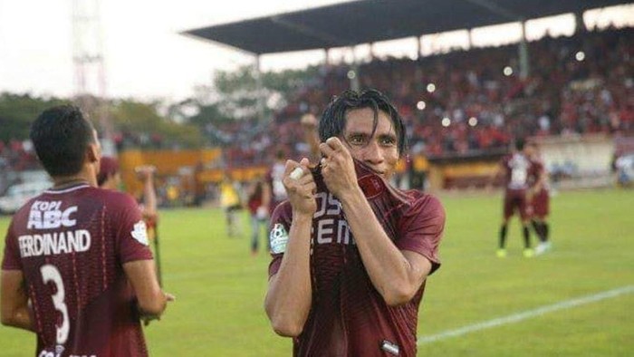 Mantan Kapten PSM Makassar Syamsul Chaeruddin saat masih berseragam PSM Makassar.