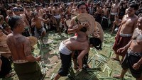 Perang Pandan adalah acara ritual kebudayaan yang rutin dilakukan setiap tahun untuk menghormati Dewa Indra atau Dewa Perang dan leluhur.   