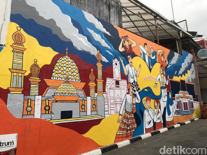 Mural di kawasan Alun-alun dan Lapangan Merdeka Sukabumi.