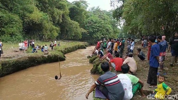 nenek tewas tenggelam di pasuruan