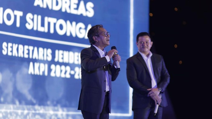 Pemilihan AKPI, Yudhi-Nahot Yakin Akan Bawa AKPI Lebih Baik Masa jabatan kepengurusan AKPI periode 2019-2022 hampir selesai. Rencananya rapat anggota tahunan bakel memilih ketua umum dan sekjen yang baru.