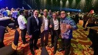 Tak hanya itu, sambung Yudhi, Apabila dalam pemilihan yang akan datang dirinya dan Nahot terpilih sebagai ketum dan sekjen AKPI maka salah satu yang akan diperkuat lagi adalah perluasan jaringan. Jaringan yang tidak hanya dimiliki oleh masing-masing individu sebagai kurator, tetapi merupakan jaringan milik AKPI. 