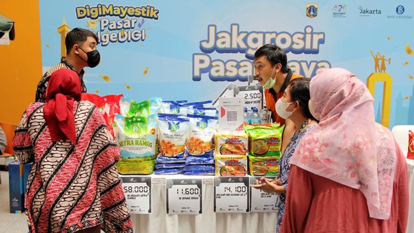 Perluas Digitalisasi Pasar dan Dorong Kebangkitan UMKM