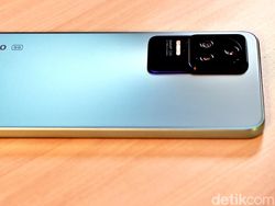 Unboxing Poco F4 yang Segera Dirilis di Indonesia