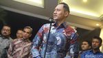 Potret Hangat Pertemuan Prabowo dan AHY di Kertanegara