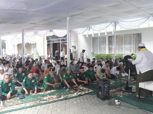 Kenang Sosok Mbah Moen, Kader PPP Gelar Tahlilan & Doa Bersama
