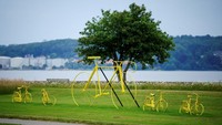 Antusias warga Denmark cukup tinggi. Mereka banyak membuat karya seni serta dekorasi yang menggambarkan keseruan balap sepeda tersebut. Tak tanggung-tanggung, mulai dari skala kecil hingga besar.  