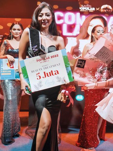 Reva Anwar saat mengikuti ajang Miss Popular 2022 season 2.