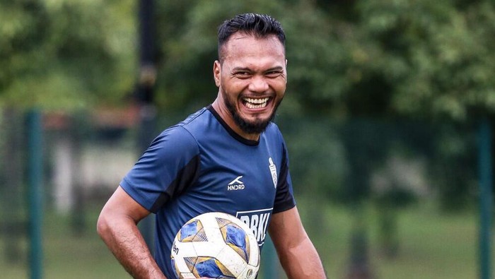 Striker Kuala Lumpur City FC Safee Sali.