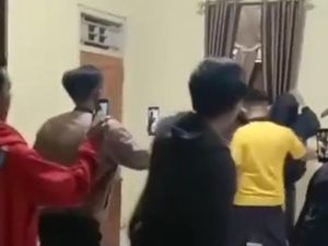 Diduga Selingkuh, Perwira Polisi di Lampung Digerebek Warga