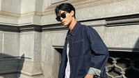 Tentu saja kunjungannya ke Italia dihabiskan Win Metawin untuk berfoto-foto. (Foto: dok. Instagram @winmetawin) 