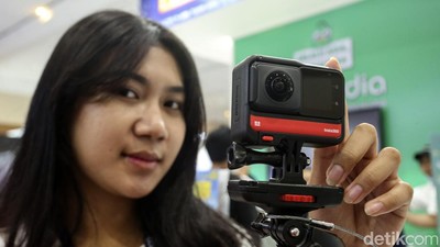 Beragam Produk Teknologi Ramaikan Indocomtech 2022