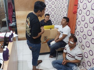 Jatuh Ditarik Korban saat Kabur, 2 Pencuri di Kendal Dihajar Massa