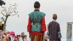 Fashion Show Tunggal Bertema Lurik Karya Phillip Iswardono