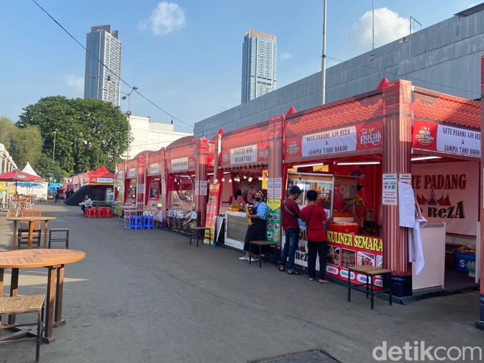 10 Kuliner Modern hingga Tradisional Betawi di PRJ yang Layak Dicoba 10 Kuliner Modern hingga Tradisional Betawi di PRJ yang Layak Dicoba