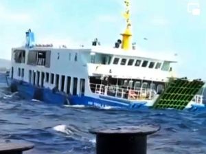 Wanti-wanti BMKG Gelombang Tinggi di Perairan Bali-NTB