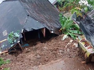 Longsor Timpa Rumah di Pemalang Jateng, Ibu dan Anak Tewas