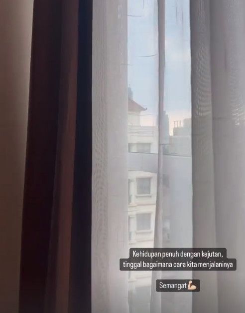 Ruben Onsu kembali dilarikan ke rumah sakit.