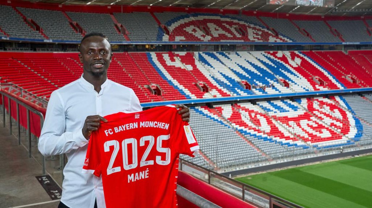 Sadio Mane bantah tinggalkan Liverpool karena masalah gaji. (FC Bayern via Getty Images/S. Mellar)