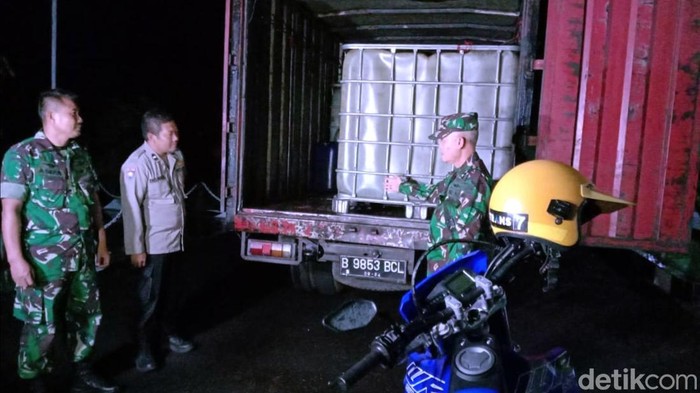 Truk Siluman Sedot BBM Subsidi di Sukabumi