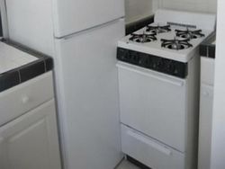 10 Potret Dekorasi Rumah Nyeleneh, Bikin Geleng Kepala