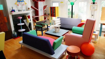 Kalau ini bisa jadi temanya memang taman kanak-kanak yang penuh warna. Dok. Boredpanda