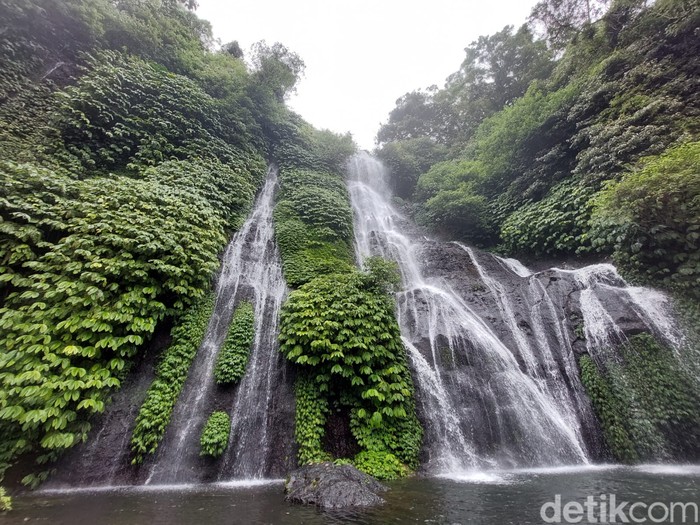 Air Terjun Banyumala