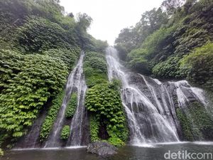 Air Terjun Cantik Ini Bernama Banyumala, Siap-siap Terpesona!