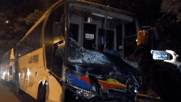 Potret Bangkai Mobil-mobil Kecelakaan Tol Cipularang
