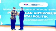 Di Depan Firli Bahuri, Hasto Pamer Rekening Gotong Royong PDIP