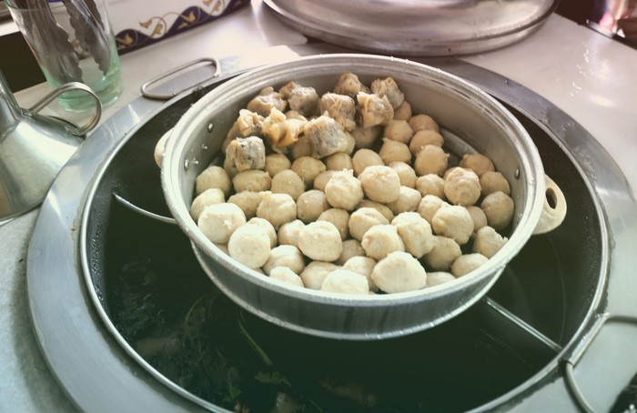 Kenyal Gurih! 20 Bakso Ikan Gerobakan Rp 5.000 Ada di Sini!