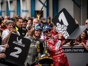 Girangnya Valentino Rossi di MotoGP Belanda, 2 Anak Asuh Finis di Podium
