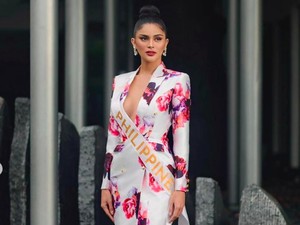 Fuschia Anne Ravena Menang Kontes Transgender Miss International Queen 2022