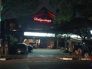 Kenapa DKI Baru Cek Izin Holywings Setelah Ramai Promo Miras?