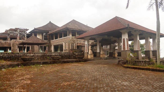 Hotel Bedugul Taman Rekreasi Hotel & Resort, di Bali, Indonesia Hotel Bedugul Taman Rekreasi Hotel & Resort, di Bali, Indonesia