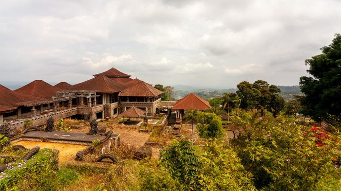 Hotel Bedugul Taman Rekreasi Hotel & Resort, di Bali, Indonesia Hotel Bedugul Taman Rekreasi Hotel & Resort, di Bali, Indonesia