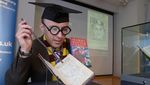 Happy Birthday! Buku Harry Potter Pertama Berusia 25 Tahun