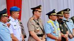 Kapolda Riau Gelar Tradisi Pelepasan Danlanud Roesmin Nurjadin