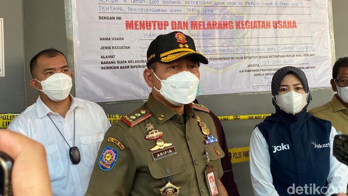 Kasatpol PP DKI Arifin (Karin Nur Secha/detikcom)