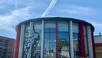 10 Potret Sudut Gerai KFC Terindah yang Berupa Bekas Gedung Bank